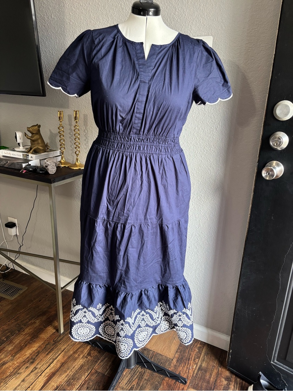 Cynthia Rowley Navy Scalloped-Trim Tiered Maxi Dress - Picture 3 of 7